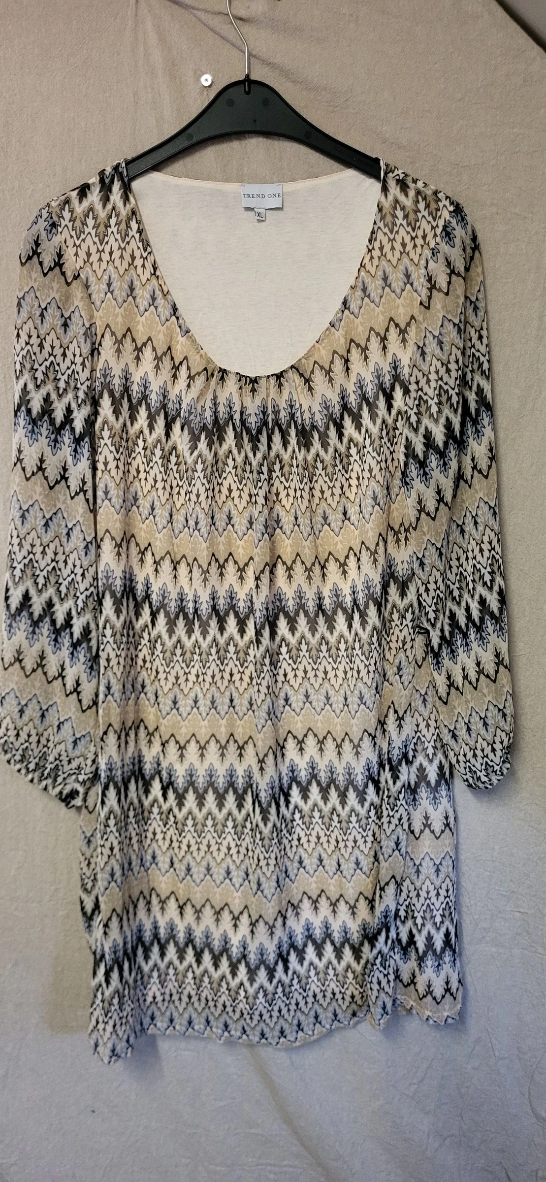 Leuke jurk maat XL van Trend One.